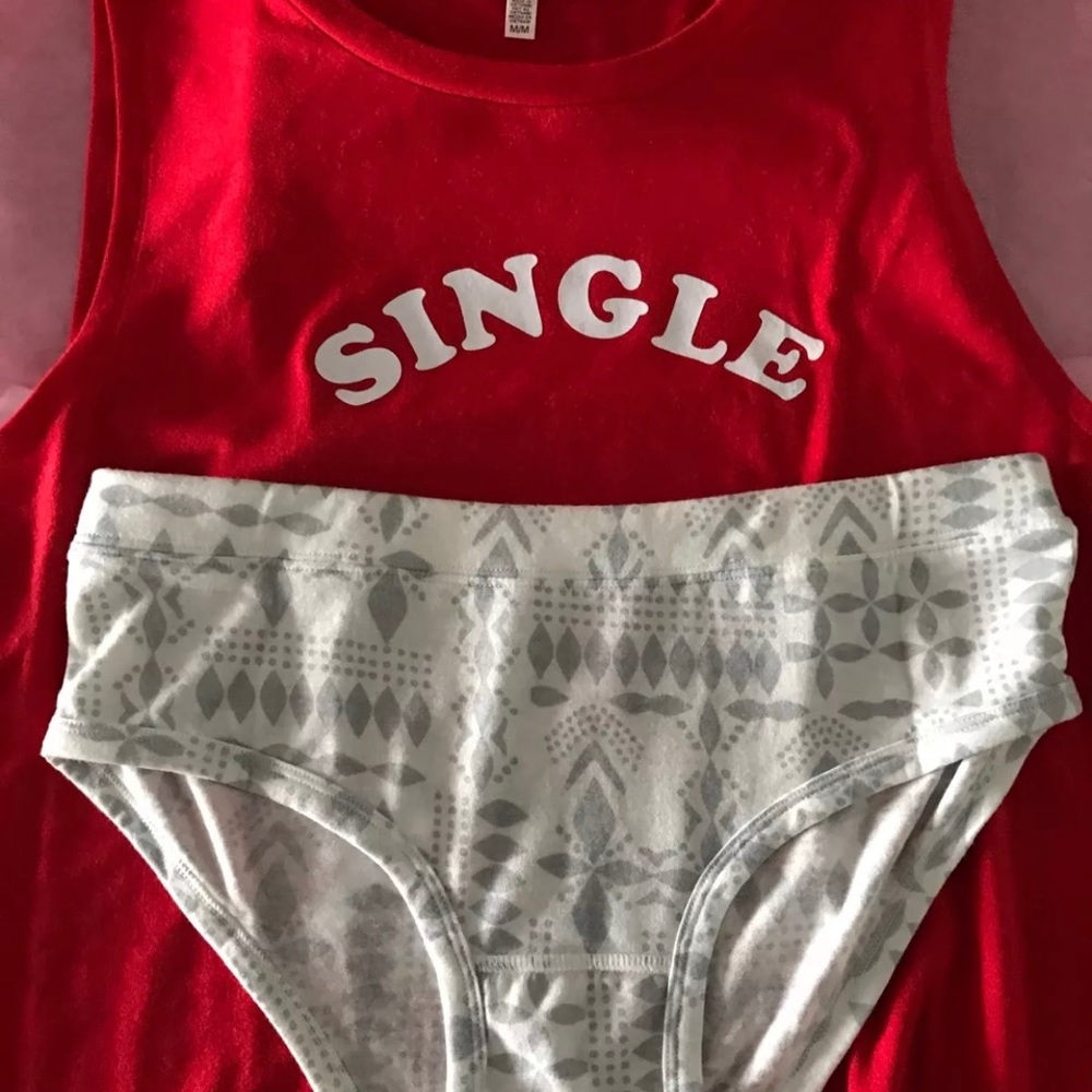 Women’s Medium Victoria’s Secret 3-Piece Sleep Set - Picture 5 of 8